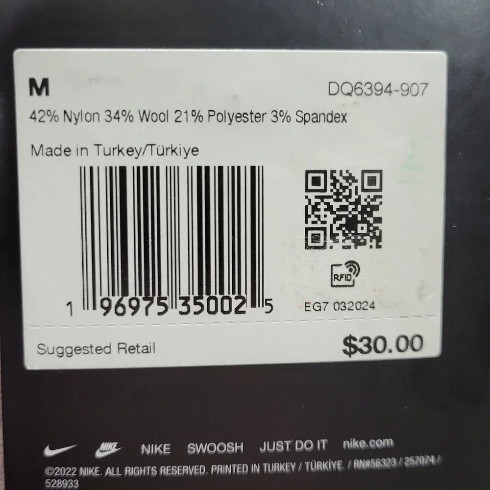 Nike Everyday Crew Socks Wool Blend Cushioned Dri Fit Women 6-10 Men 6-8 Yth 5-7